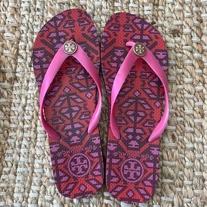 Tory Burch pink/ purple Aztec flip flop